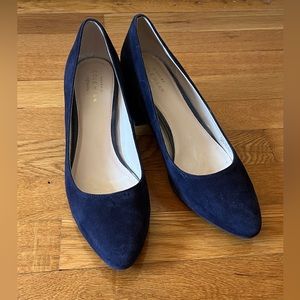 Cole Haan Justine Pumps in Marble Blue Suede, size 7